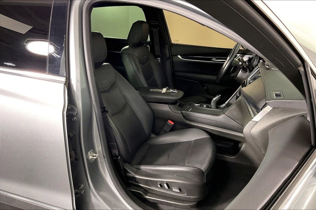 Used 2024 Cadillac XT5 Premium Luxury image 10