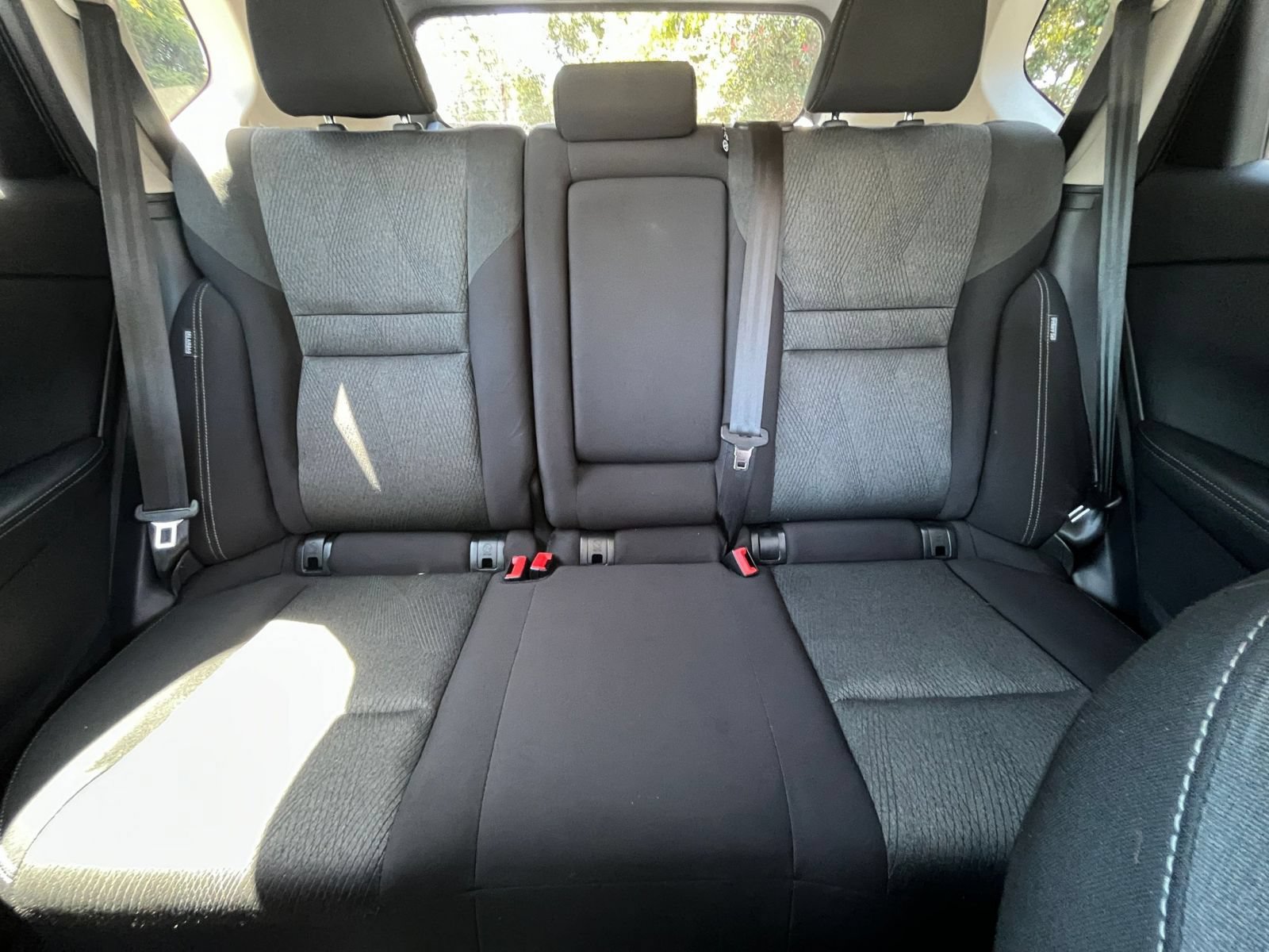 Used 2025 Nissan Rogue SV AWD/4WD image 40