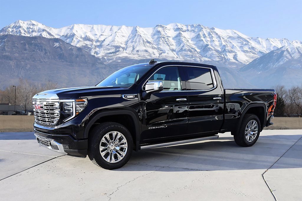 New 2026 GMC Sierra 1500 Denali w/ Technology Package AWD/4WD image 2