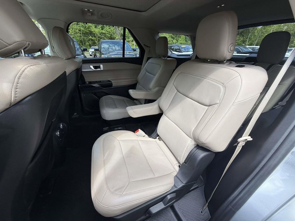 Used 2020 Ford Explorer Limited w/ Class III Trailer Tow Package AWD/4WD image 14