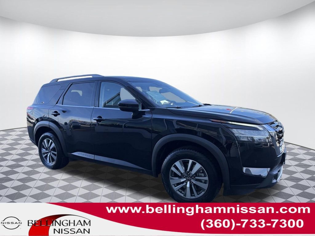 Used 2022 Nissan Pathfinder SL w/ Cargo Package image 1
