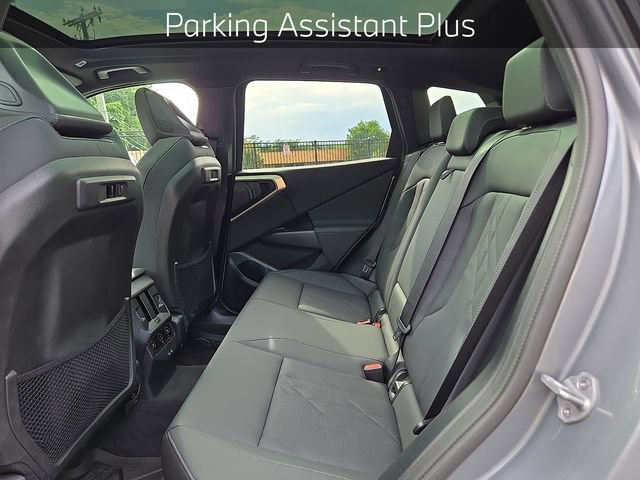 Certified 2025 BMW X3 xDrive30i w/ Premium Package AWD/4WD image 12