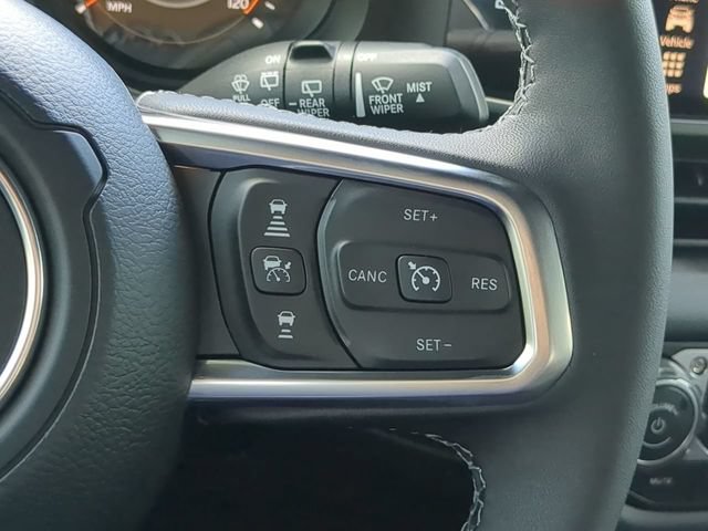 New 2026 Jeep Wrangler Unlimited Sahara AWD/4WD image 33