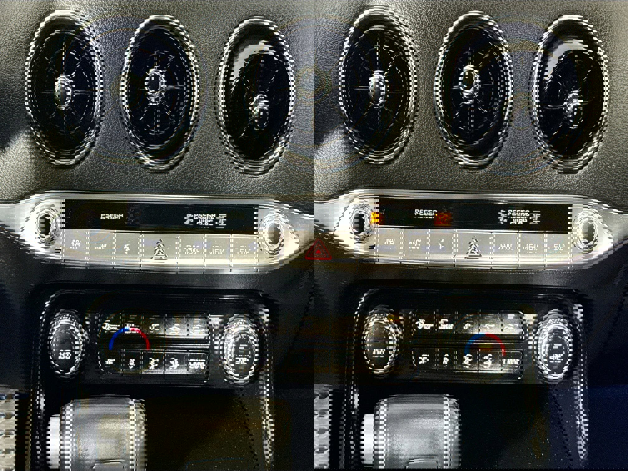 Used 2022 Kia Stinger GT-Line image 27