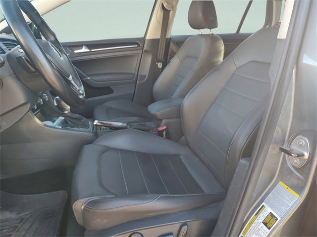 Used 2015 Volkswagen Golf SEL image 29