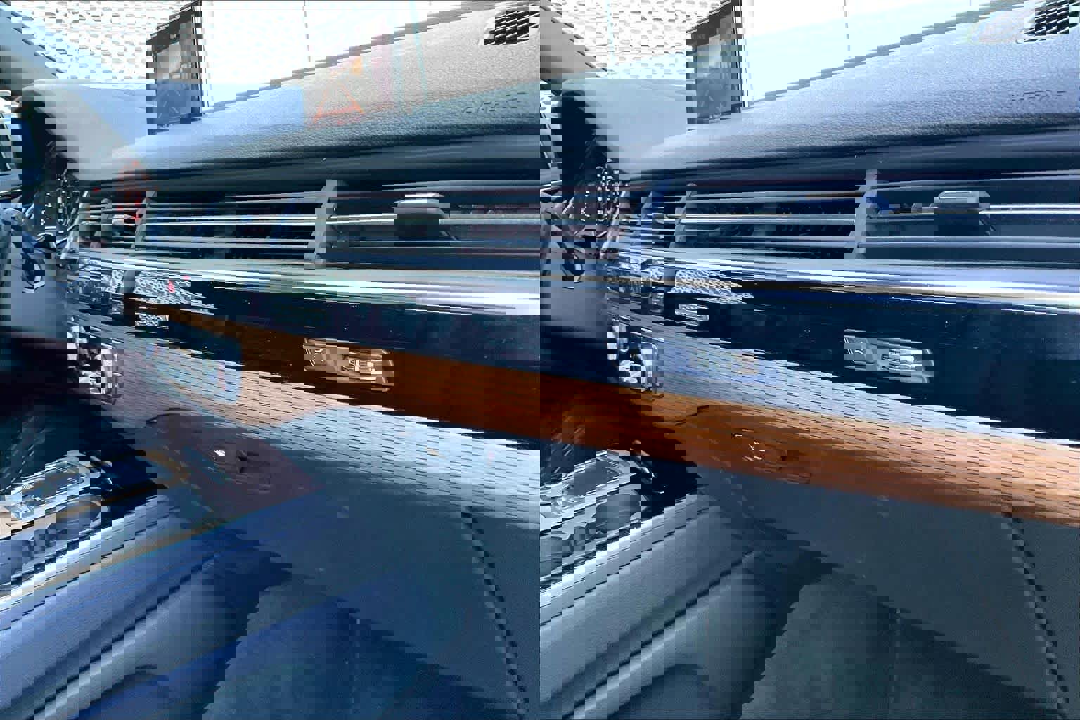 Used 2017 Audi Q7 3.0T Prestige image 17