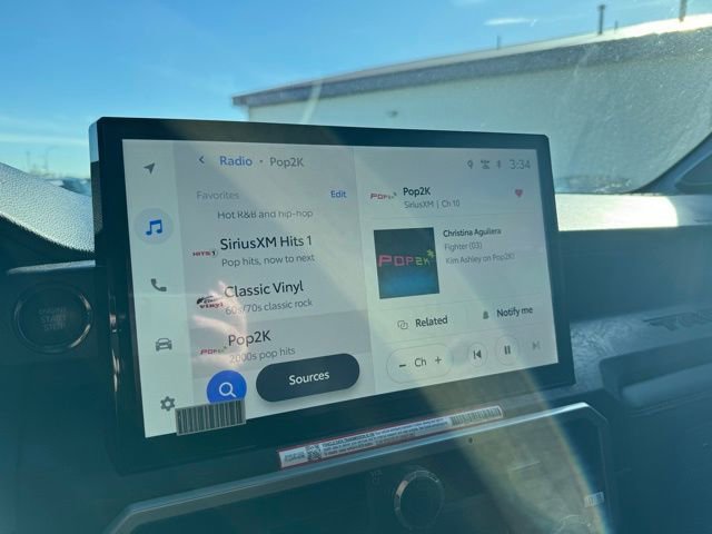 Used 2024 Toyota Tacoma Limited w/ Limited Package (LT) AWD/4WD image 3