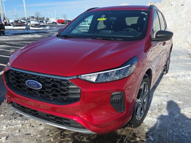 Used 2024 Ford Escape ST-Line w/ Cold Weather Package image 17