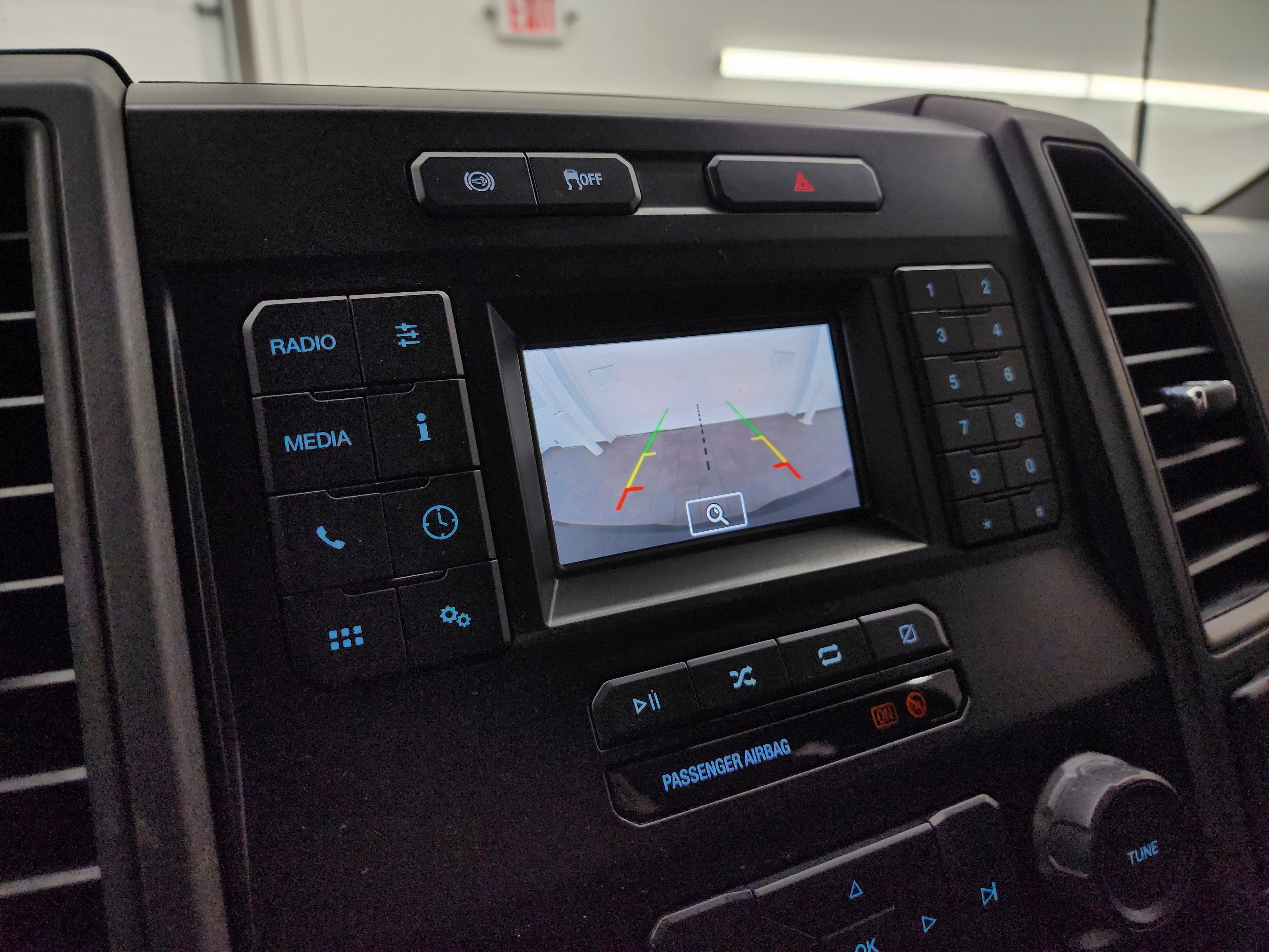 Used 2022 Ford F250 XL w/ STX Appearance Package image 16