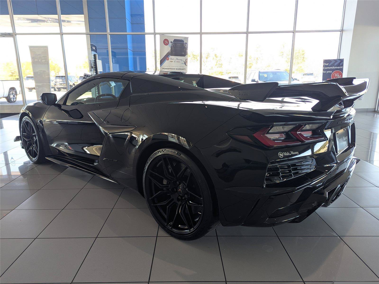 New 2026 Chevrolet Corvette Z06 w/ Z07 Performance Package RWD image 5