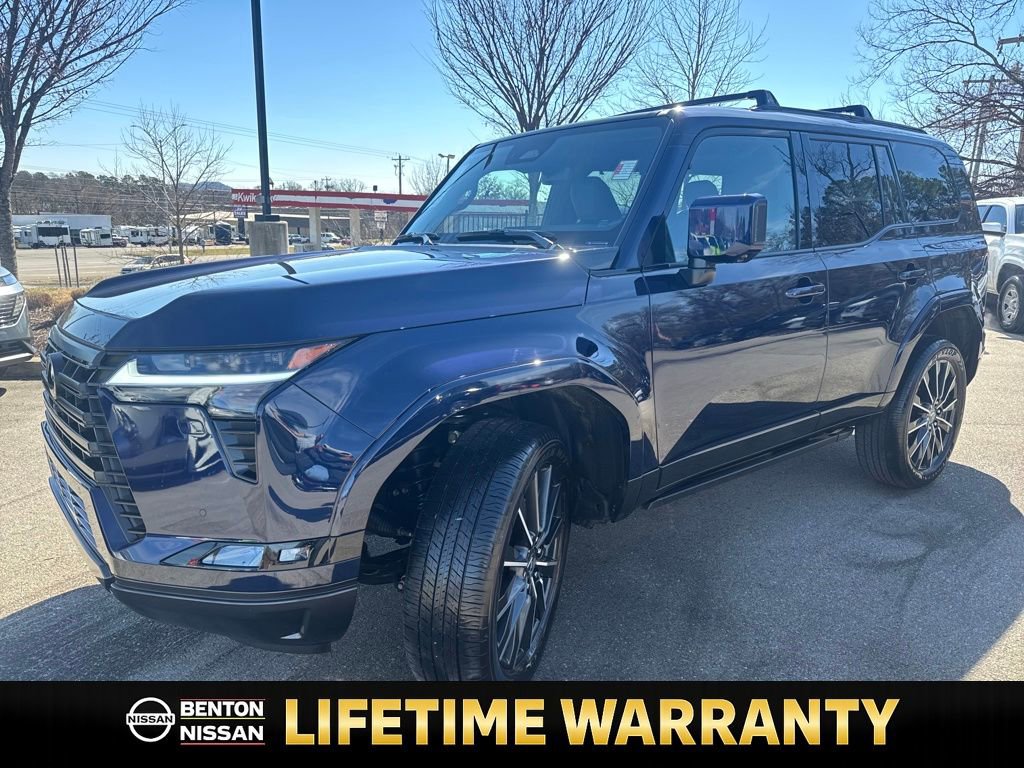 Used 2025 Lexus GX 550 w/ Cold Area Package image 4