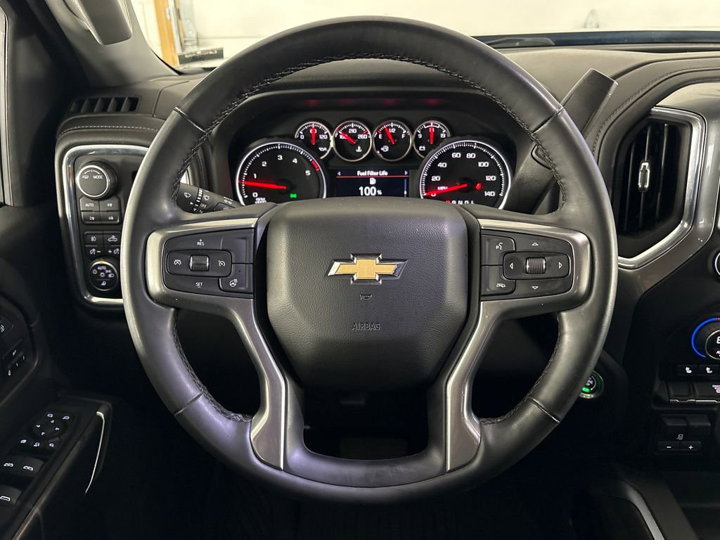 Used 2023 Chevrolet Silverado 2500 LTZ AWD/4WD image 19