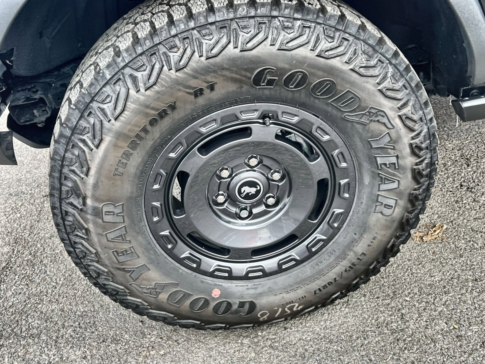 New 2025 Ford Bronco Badlands image 12