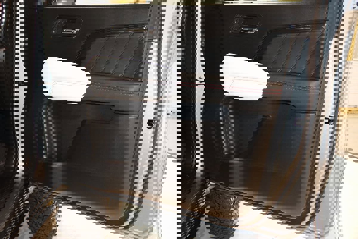 Used 2023 GMC Canyon AT4X image 65