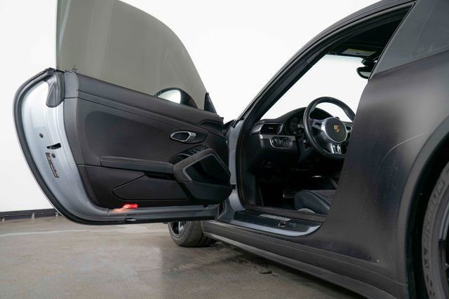 Used 2015 Porsche 911 GT3 image 14