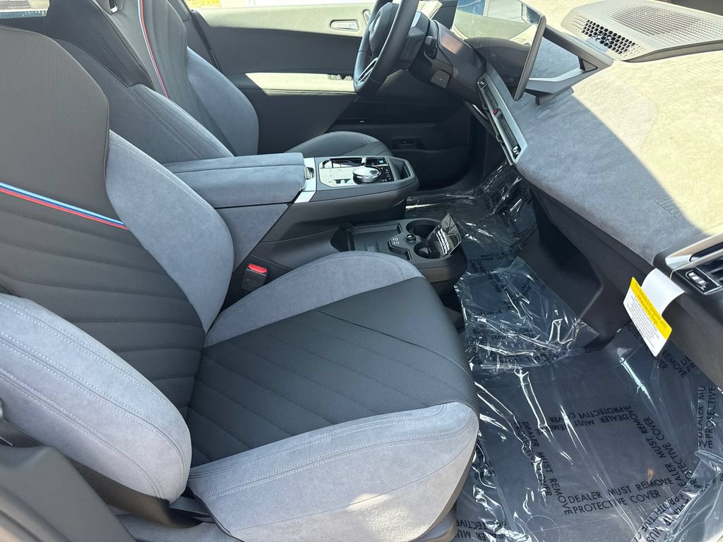 New 2026 BMW iX xDrive45 w/ M Sport Package AWD/4WD image 13