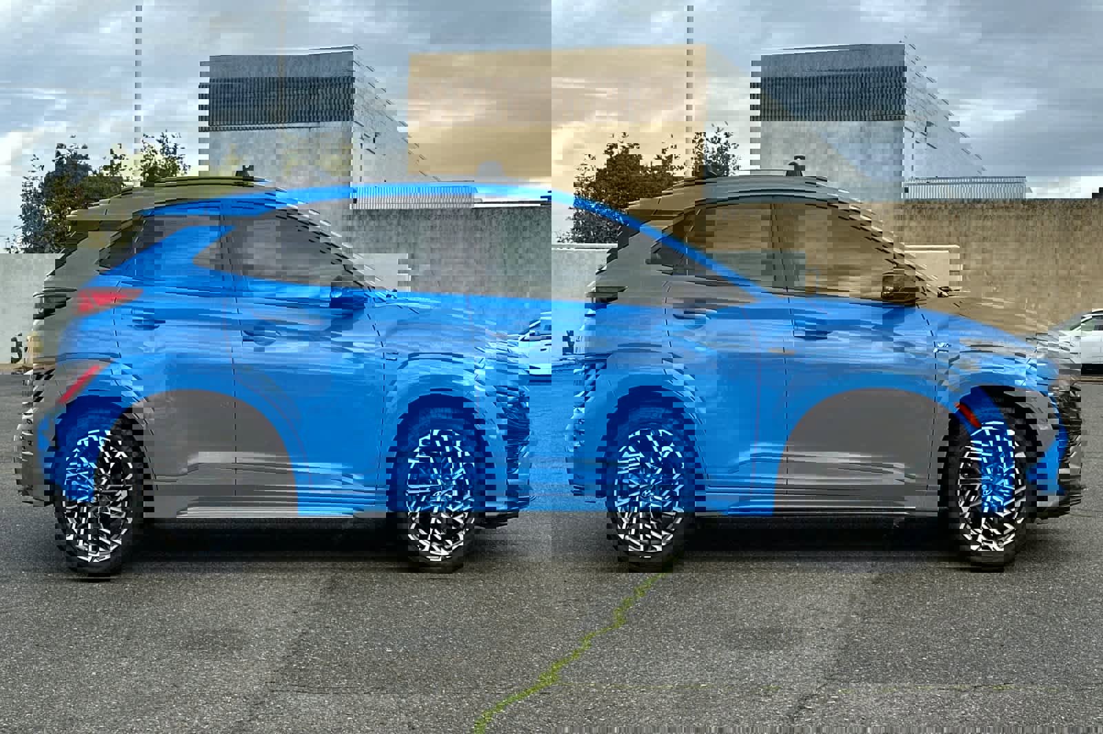 Used 2022 Hyundai Kona N Line w/ Tech Package image 6