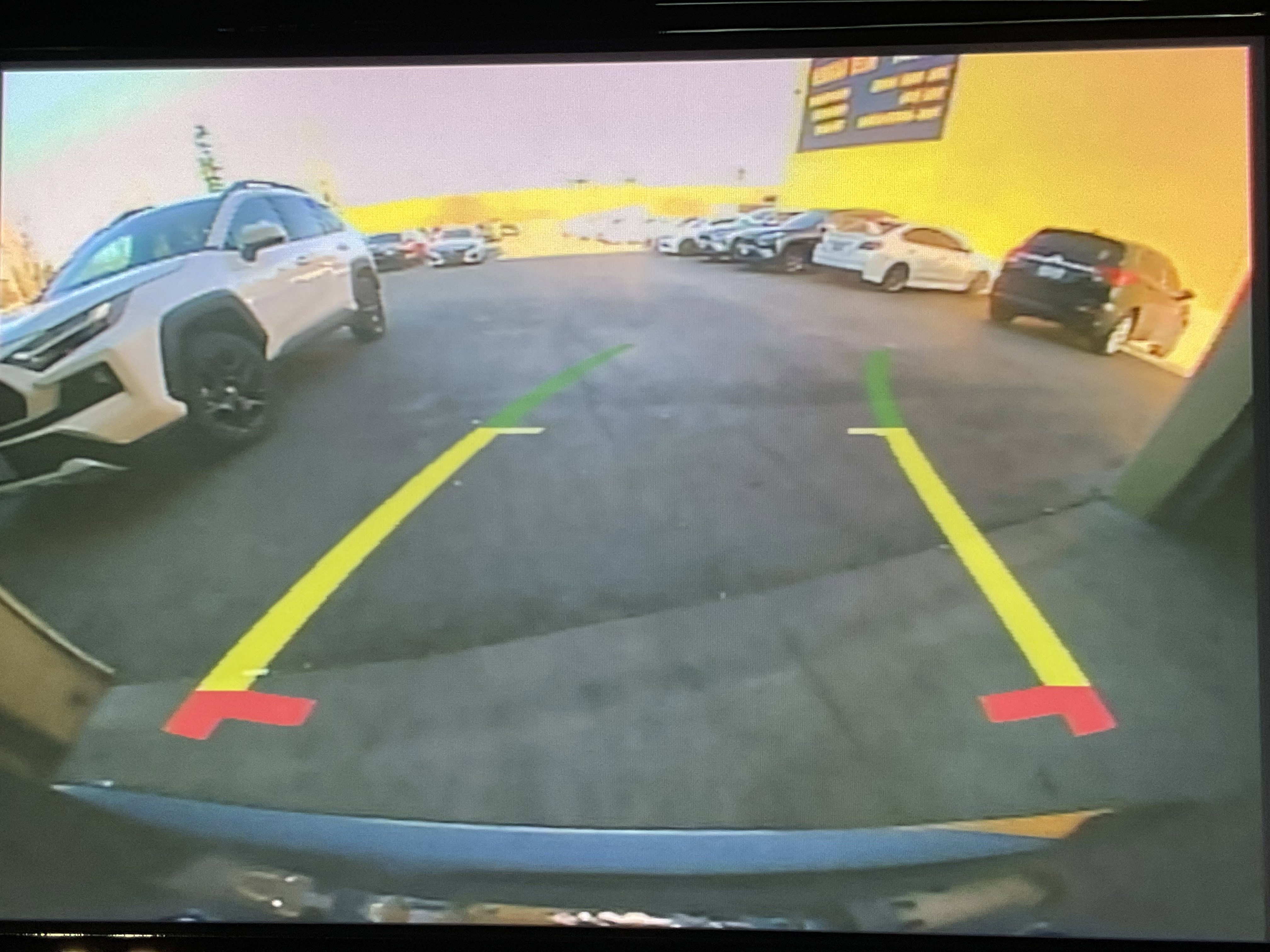 Used 2025 Chrysler Pacifica Limited FWD image 14