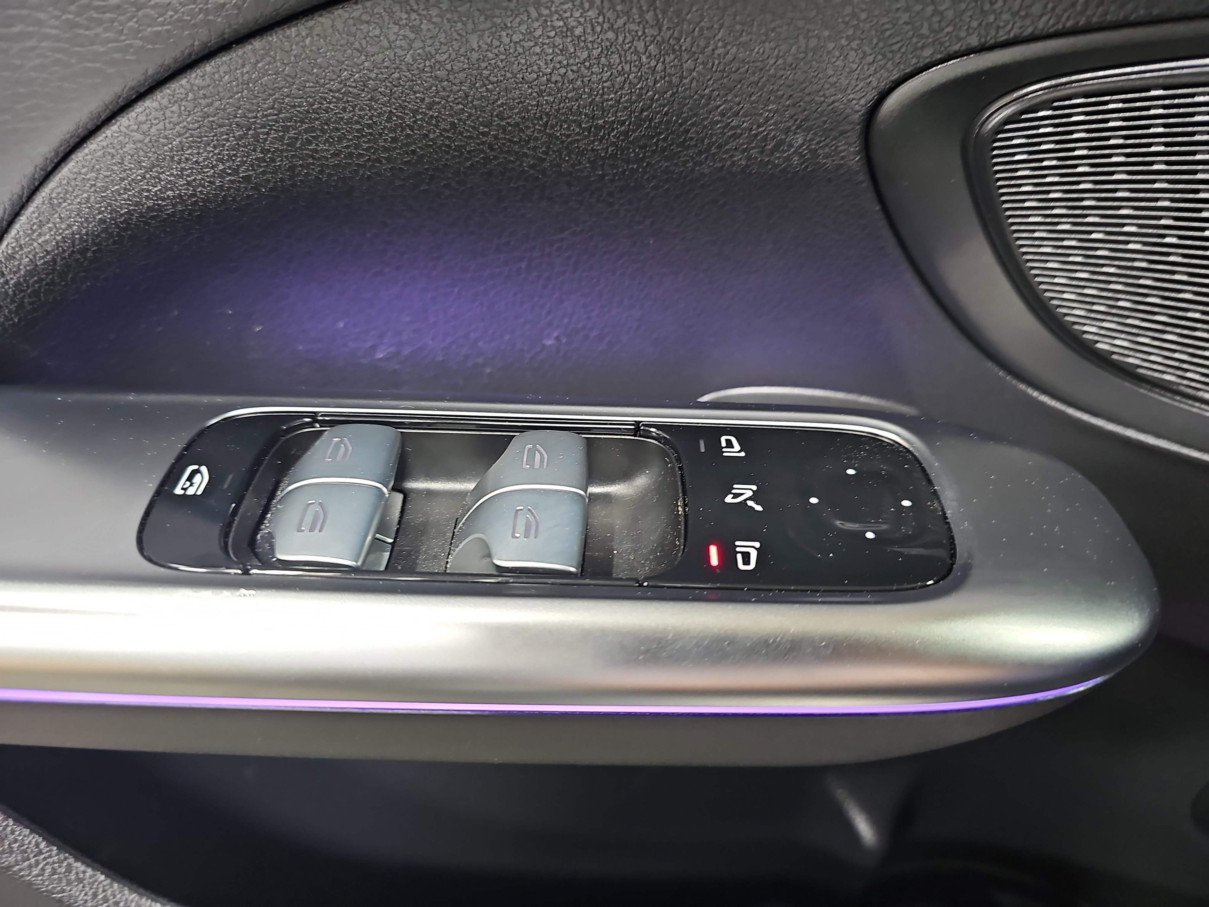 Certified 2023 Mercedes-Benz C 300 Sedan image 30