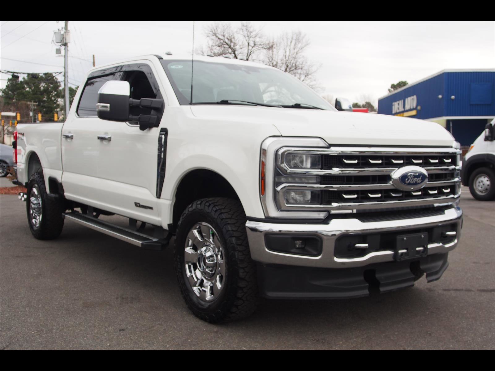 Used 2024 Ford F350 Lariat w/ Chrome Package image 7