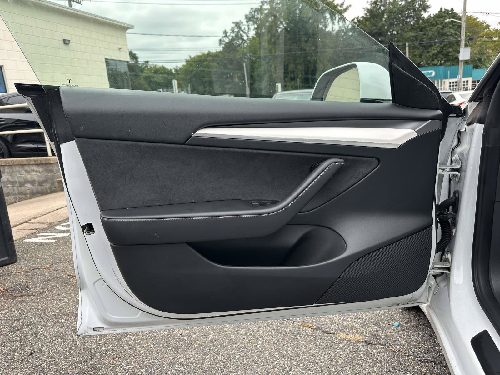 Used 2023 Tesla Model 3 Standard Range RWD image 13