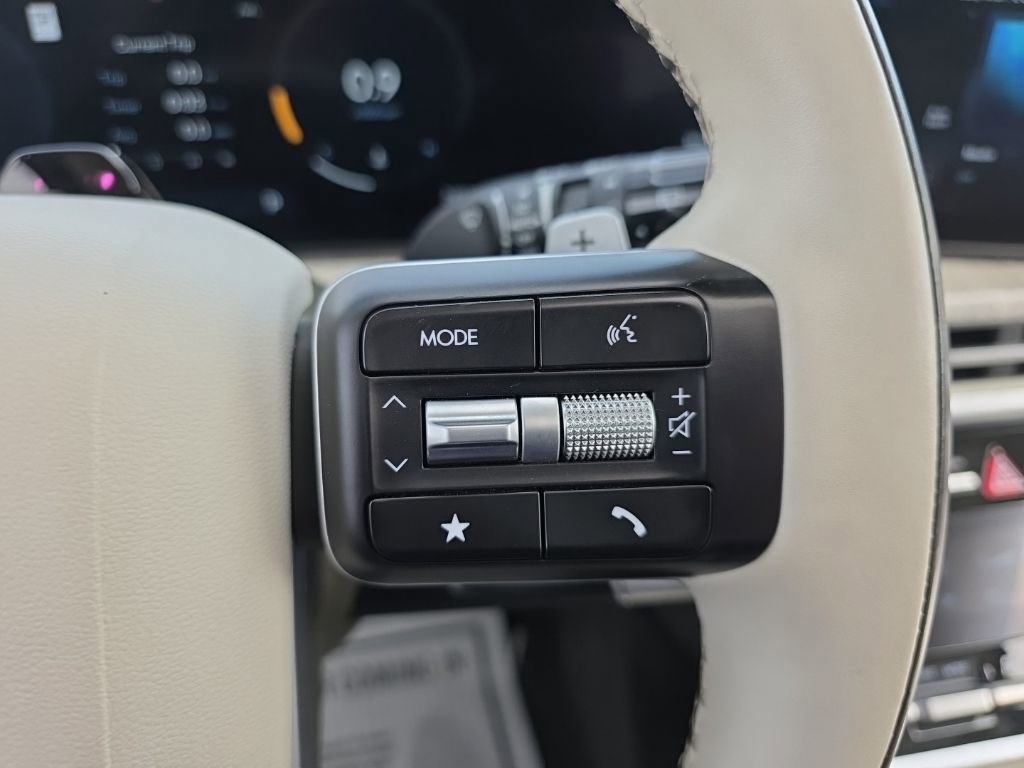 Used 2024 Hyundai Santa Fe Calligraphy image 19