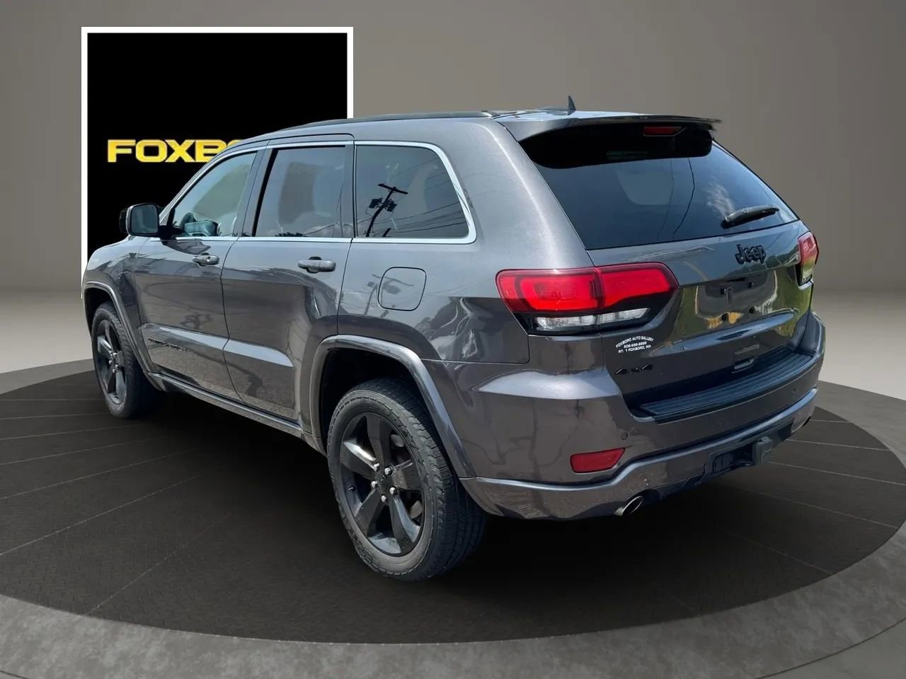 Used 2015 Jeep Grand Cherokee Altitude image 5