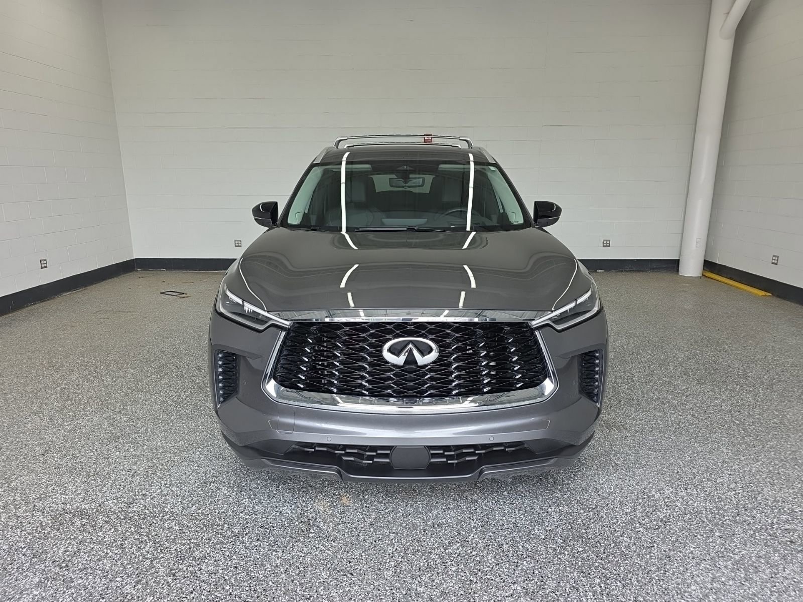 Certified 2023 INFINITI QX60 Sensory w/ Vision Package FWD image 8