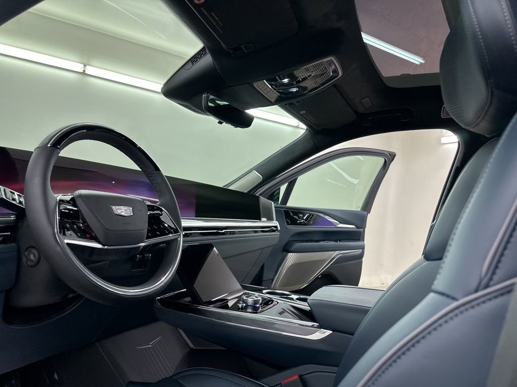 Certified 2025 Cadillac Escalade IQ Luxury 2 image 29