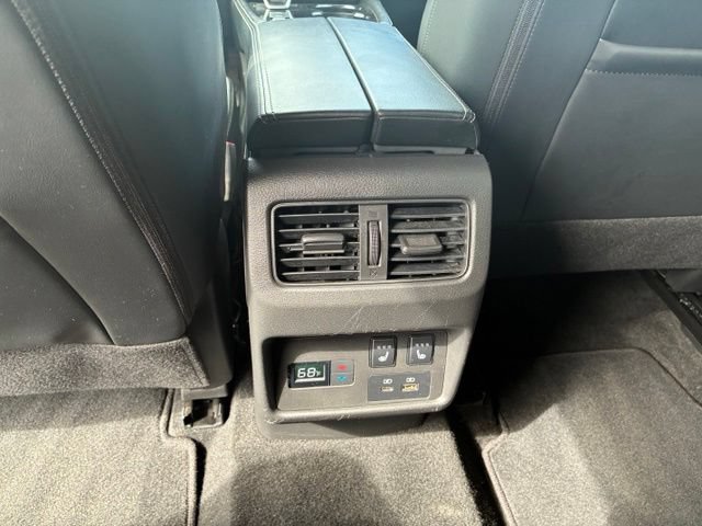 Certified 2023 Nissan Rogue Platinum w/ Platinum Premium Package FWD image 18