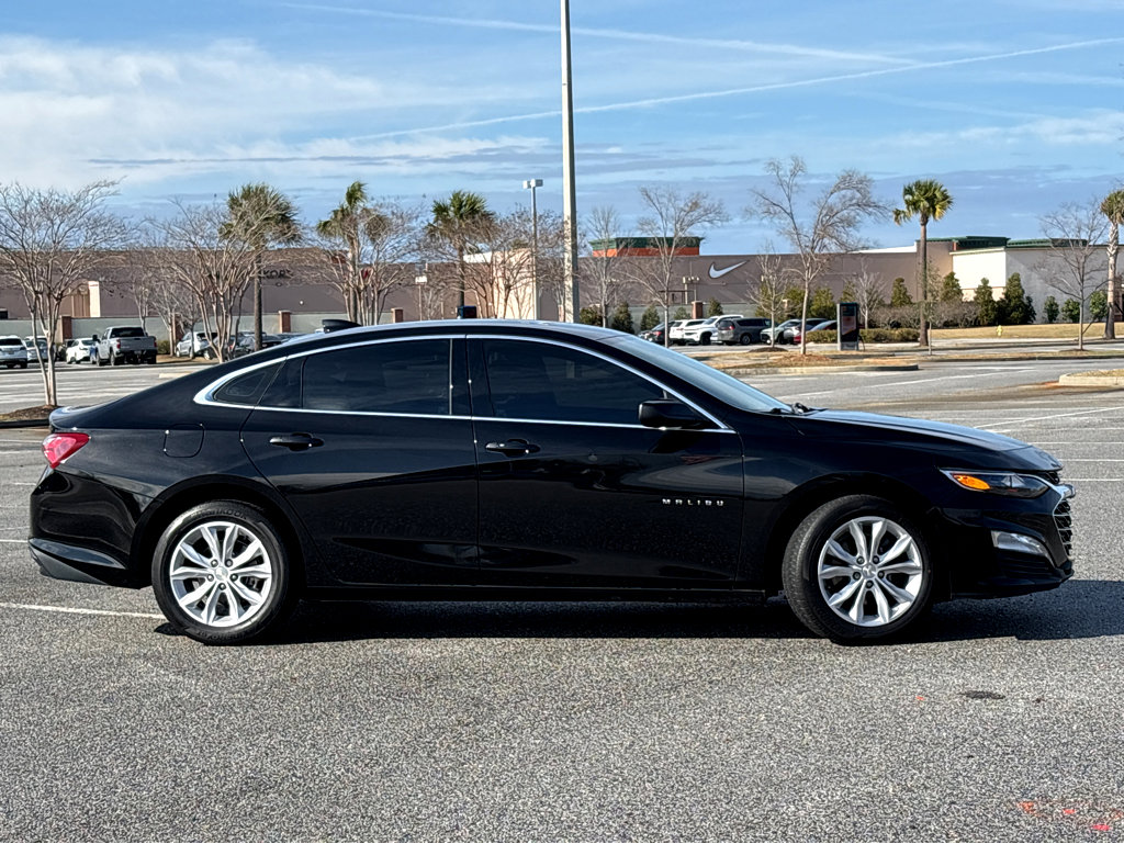 Used 2022 Chevrolet Malibu LT image 28