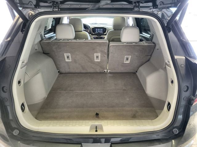 Used 2022 GMC Terrain Denali w/ Denali Premium Package AWD/4WD image 24
