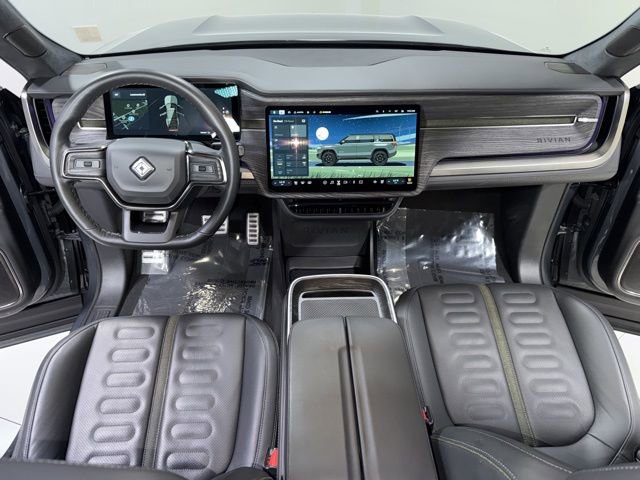 Used 2023 Rivian R1S Adventure AWD/4WD image 18