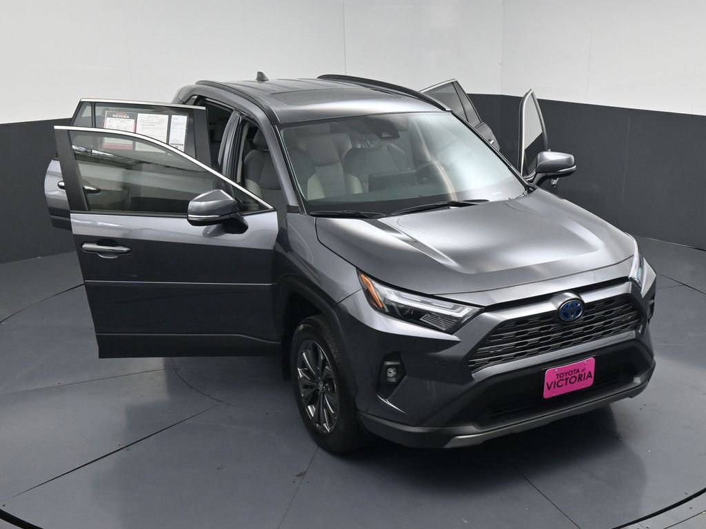 Used 2024 Toyota RAV4 Limited AWD/4WD image 24
