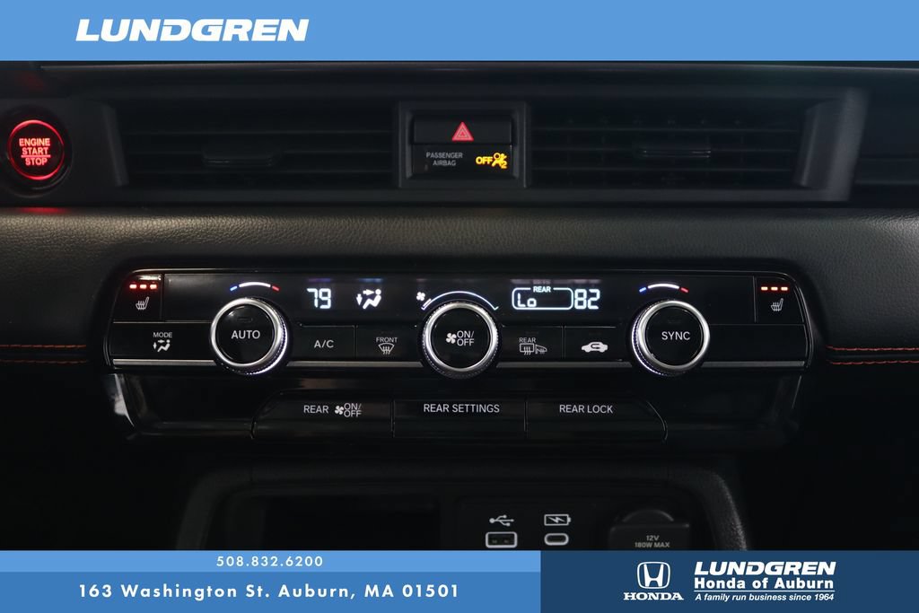 Used 2025 Honda Pilot TrailSport image 26