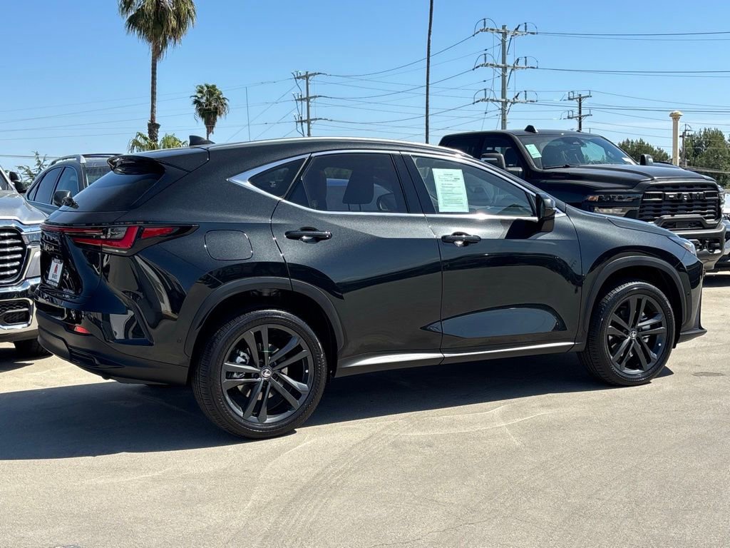 Used 2025 Lexus NX 450h+ AWD w/ Accessory Package (2T) image 4