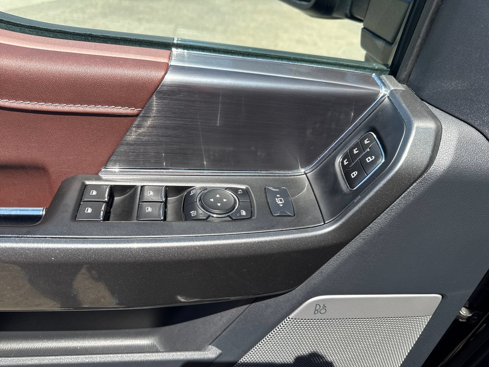 Certified 2023 Ford F150 Lariat AWD/4WD image 11