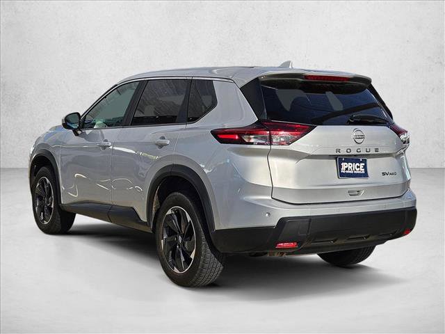 Used 2024 Nissan Rogue SV image 7
