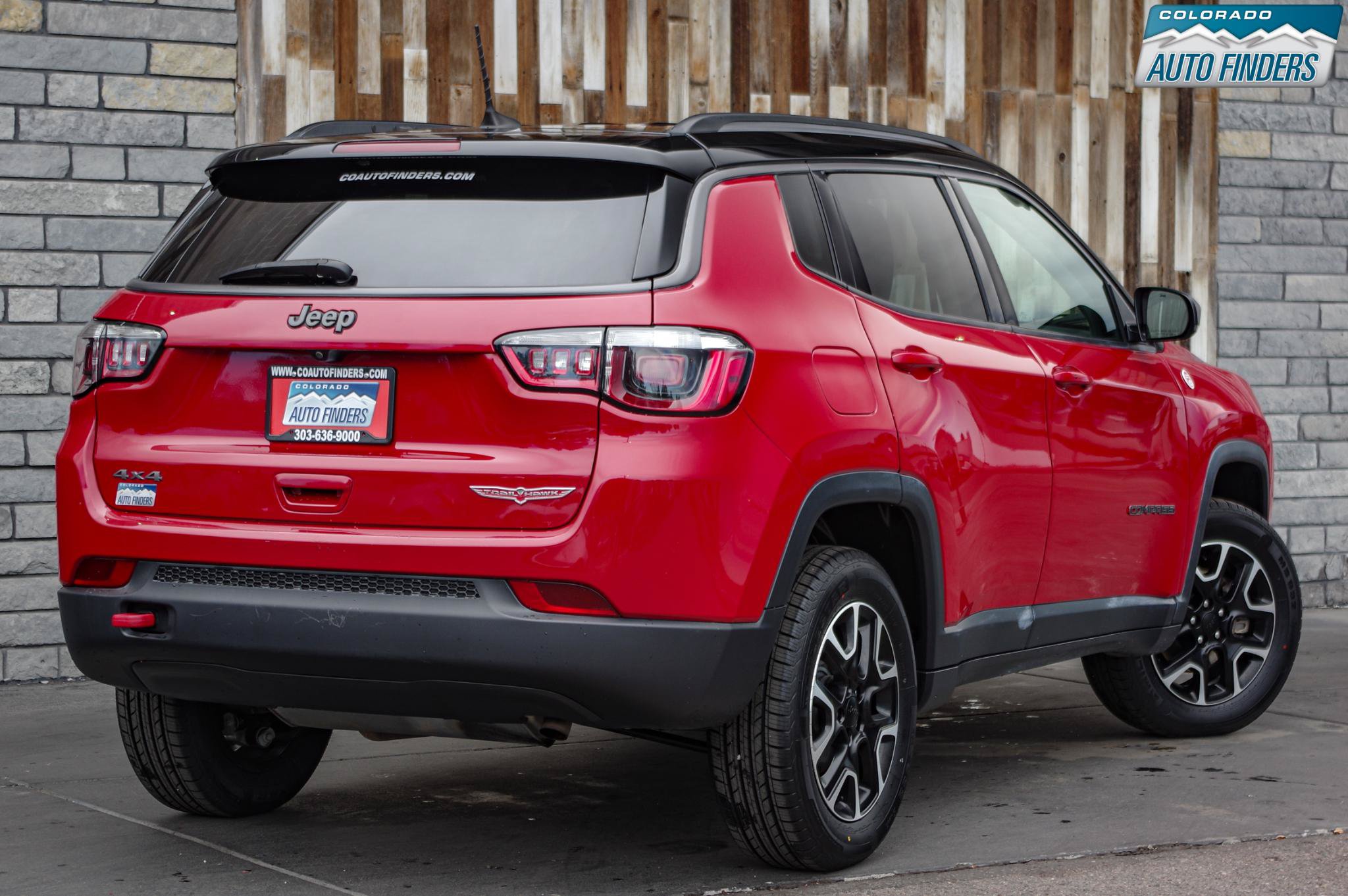 Used 2020 Jeep Compass Trailhawk AWD/4WD image 7