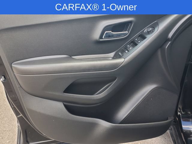 Used 2020 Chevrolet Trax LS FWD image 8