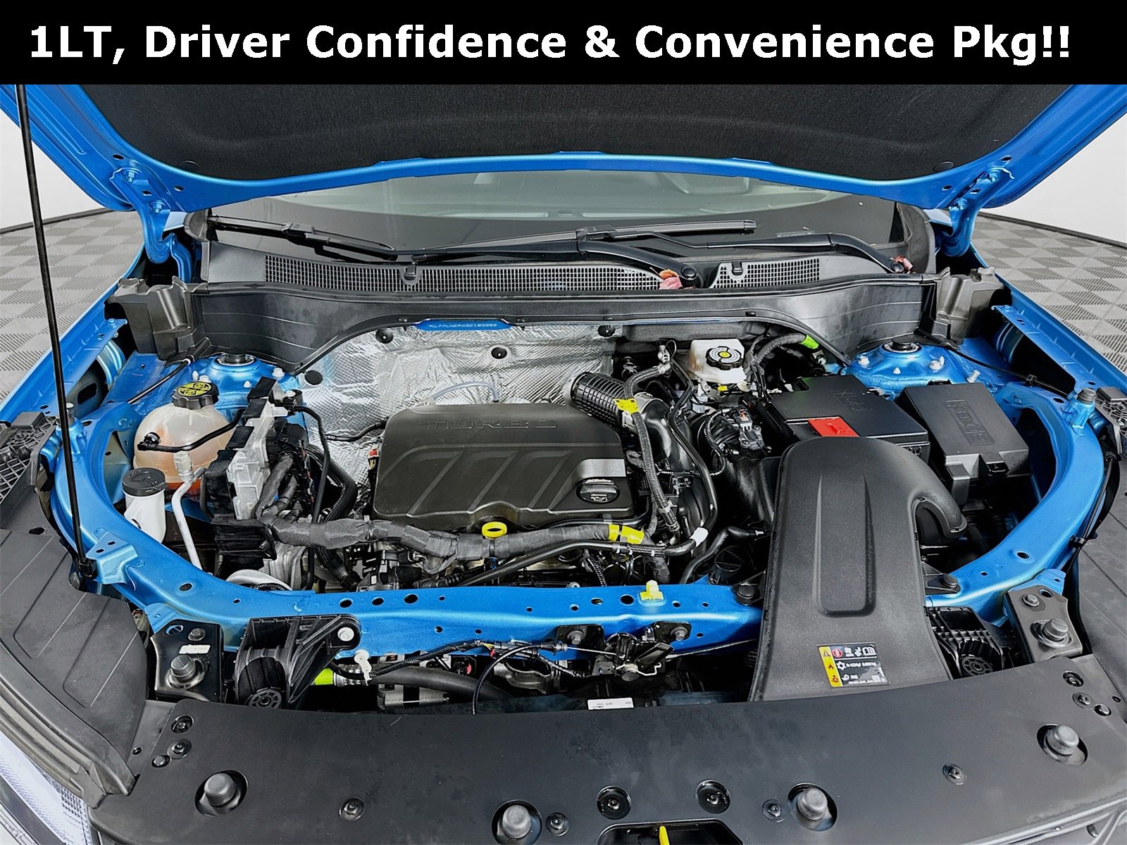 Used 2025 Chevrolet Trax LT w/ Driver Confidence Package image 29