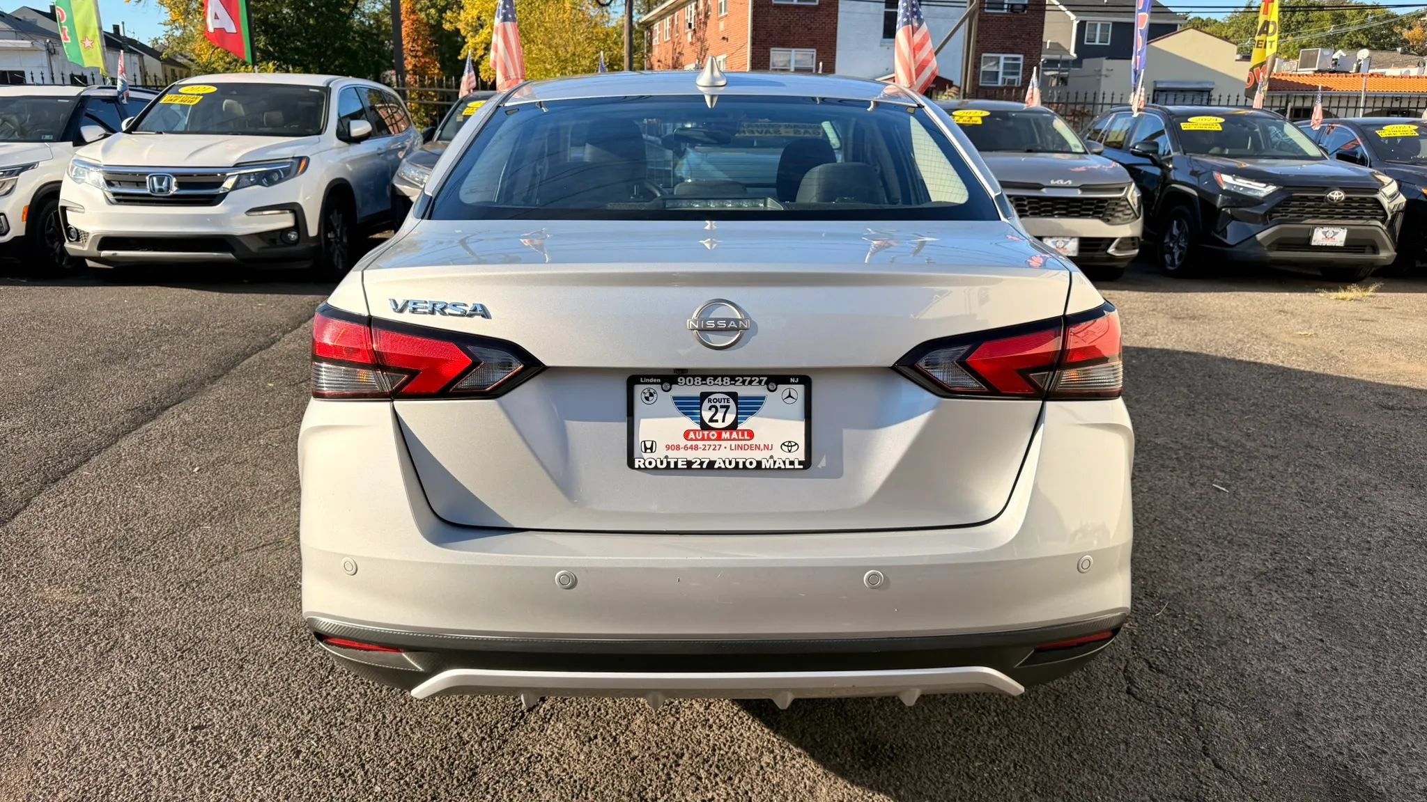 Used 2025 Nissan Versa SV FWD image 6