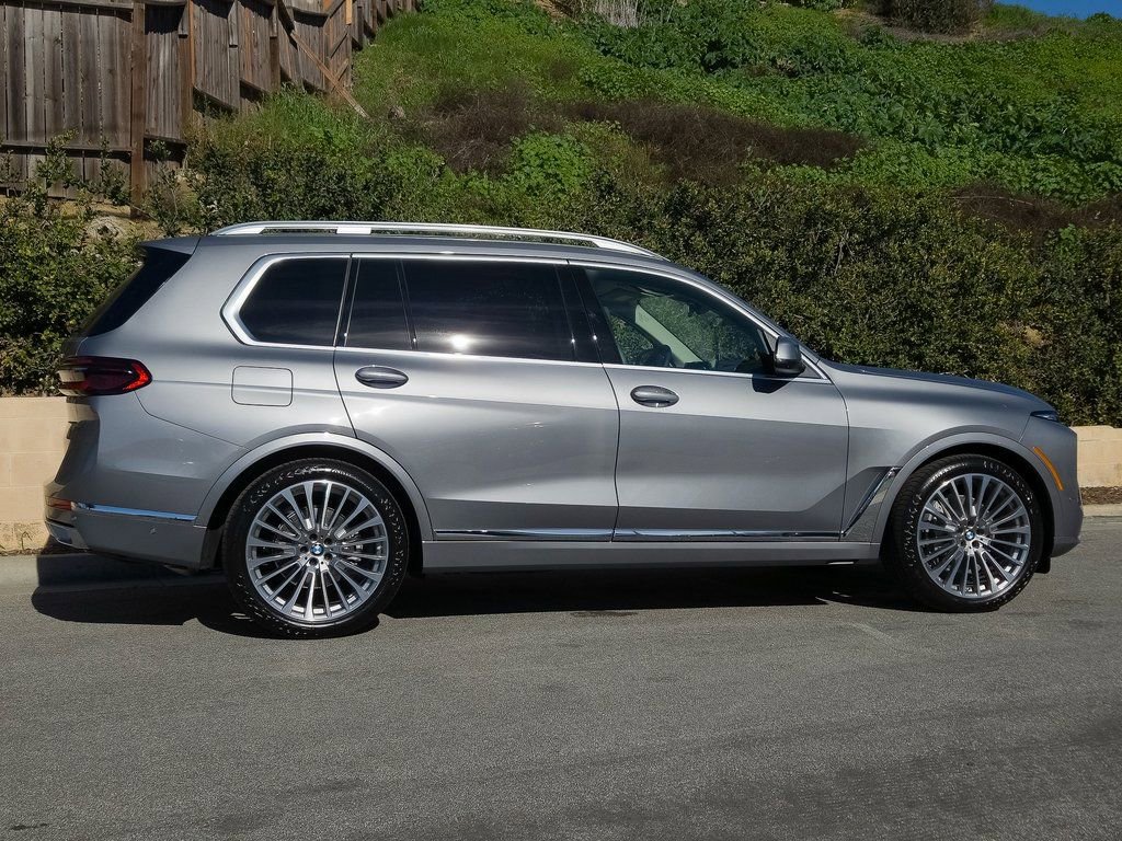 New 2026 BMW X7 xDrive40i w/ Executive Package image 4