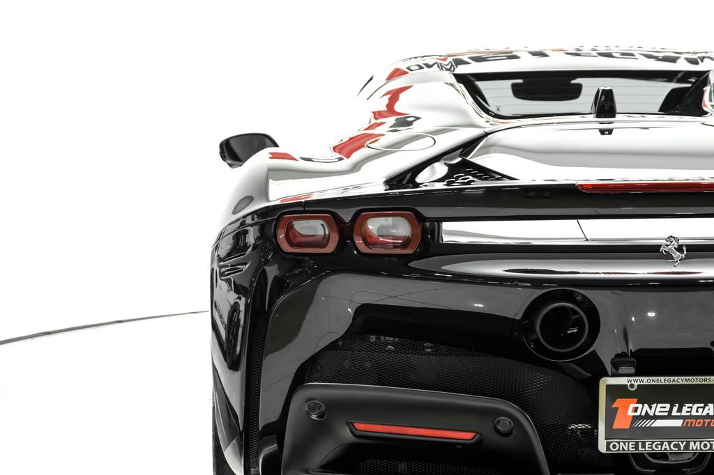 Used 2022 Ferrari SF90 Spider AWD/4WD image 40
