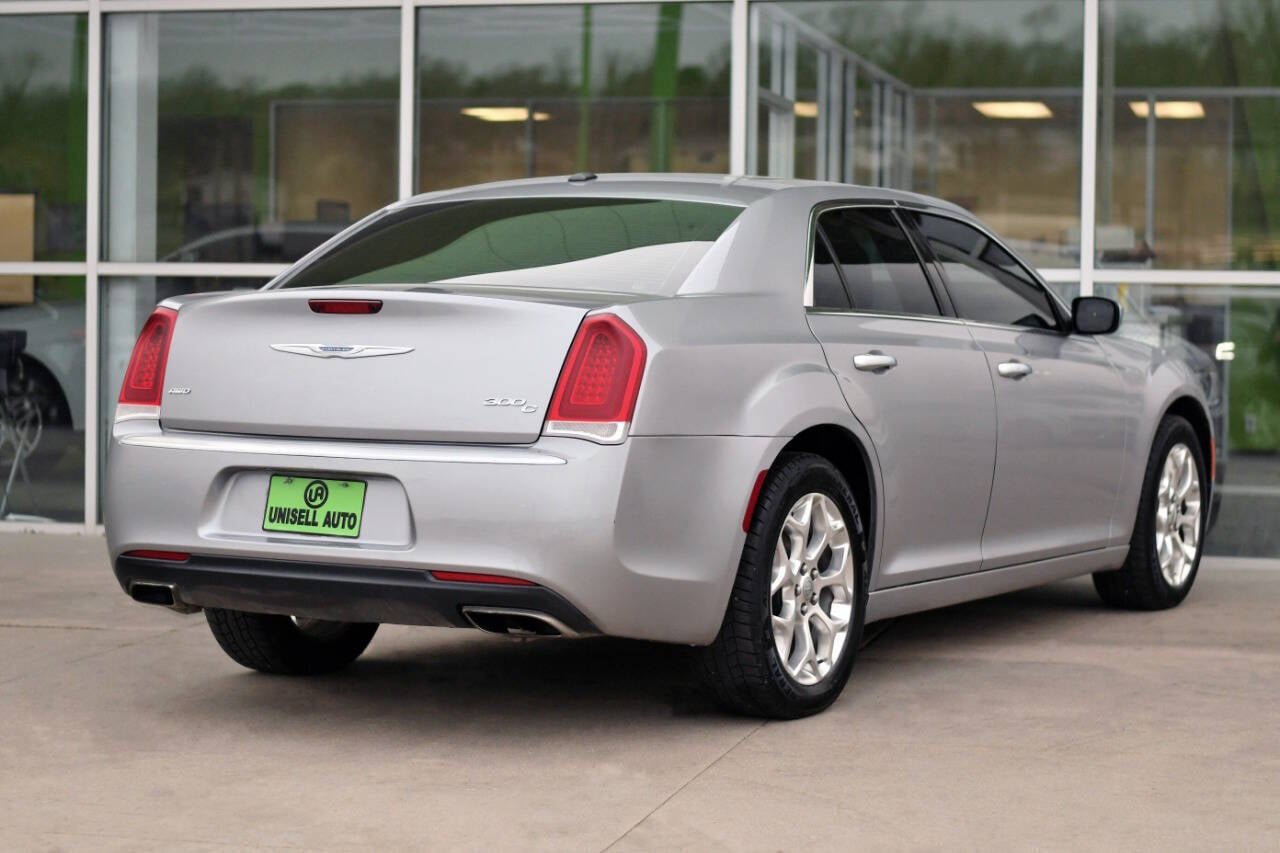 Used 2017 Chrysler 300 C Platinum AWD/4WD image 7