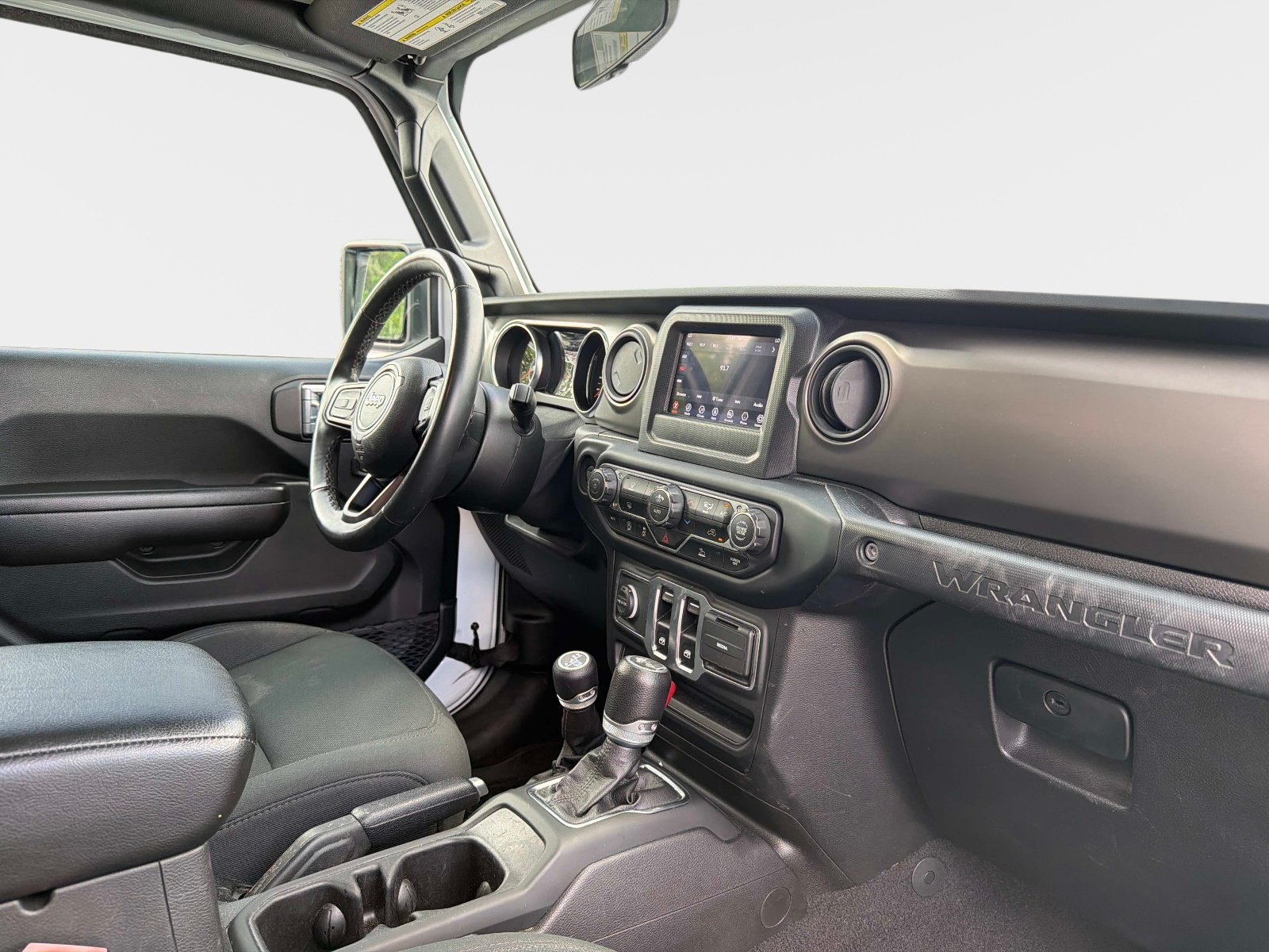 Used 2021 Jeep Wrangler Sport AWD/4WD image 25