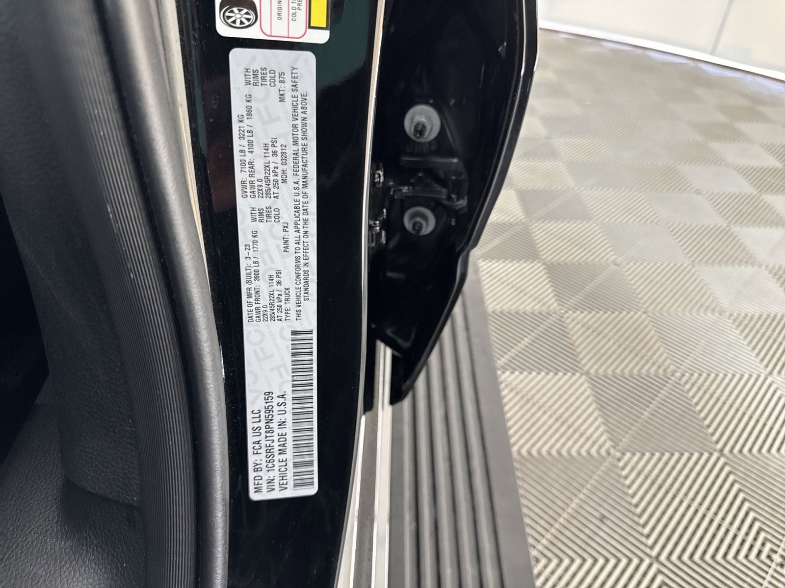 Used 2023 RAM 1500 Laramie image 30