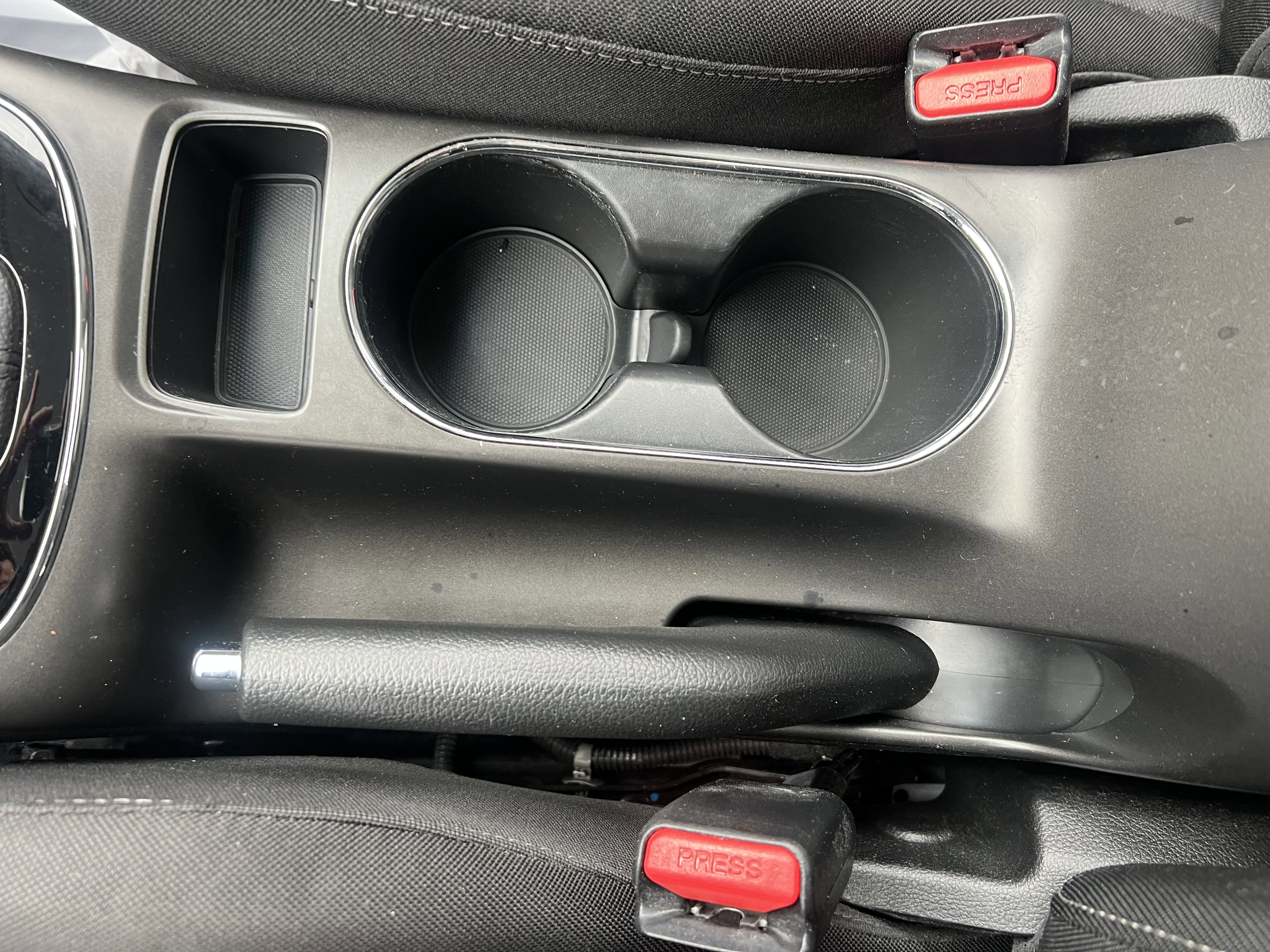 Used 2018 Kia Forte S image 25