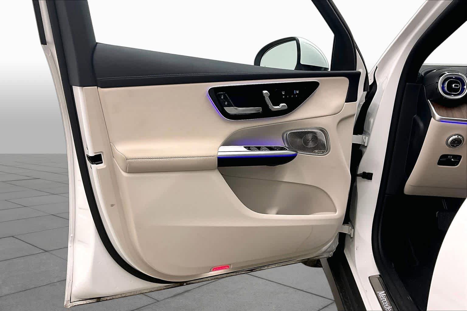 Certified 2023 Mercedes-Benz GLC 300 4MATIC image 25