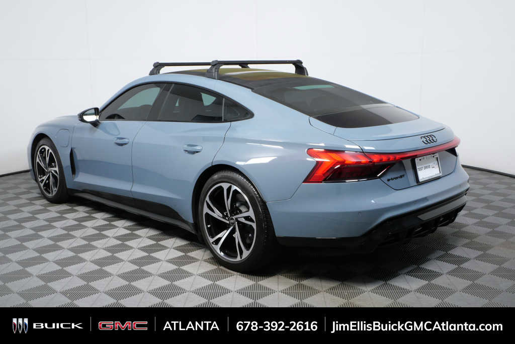 Used 2022 Audi e-tron GT Premium Plus image 25